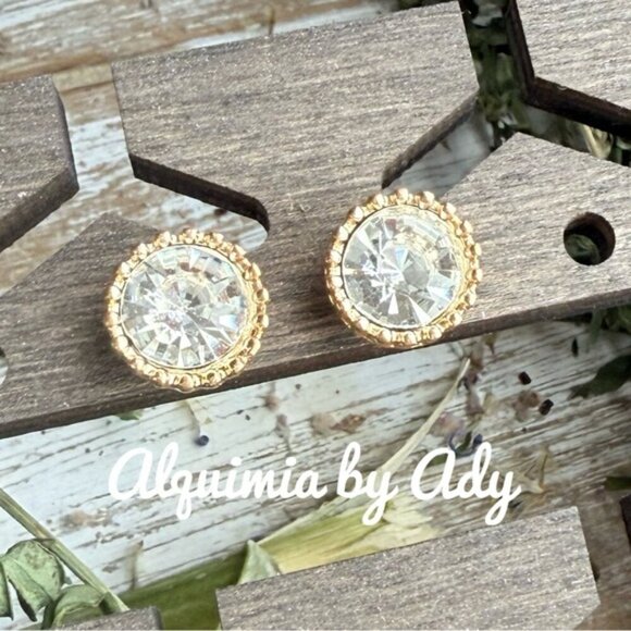 DIAMOND STYLE STUD EARRINGS - Picture 1 of 1